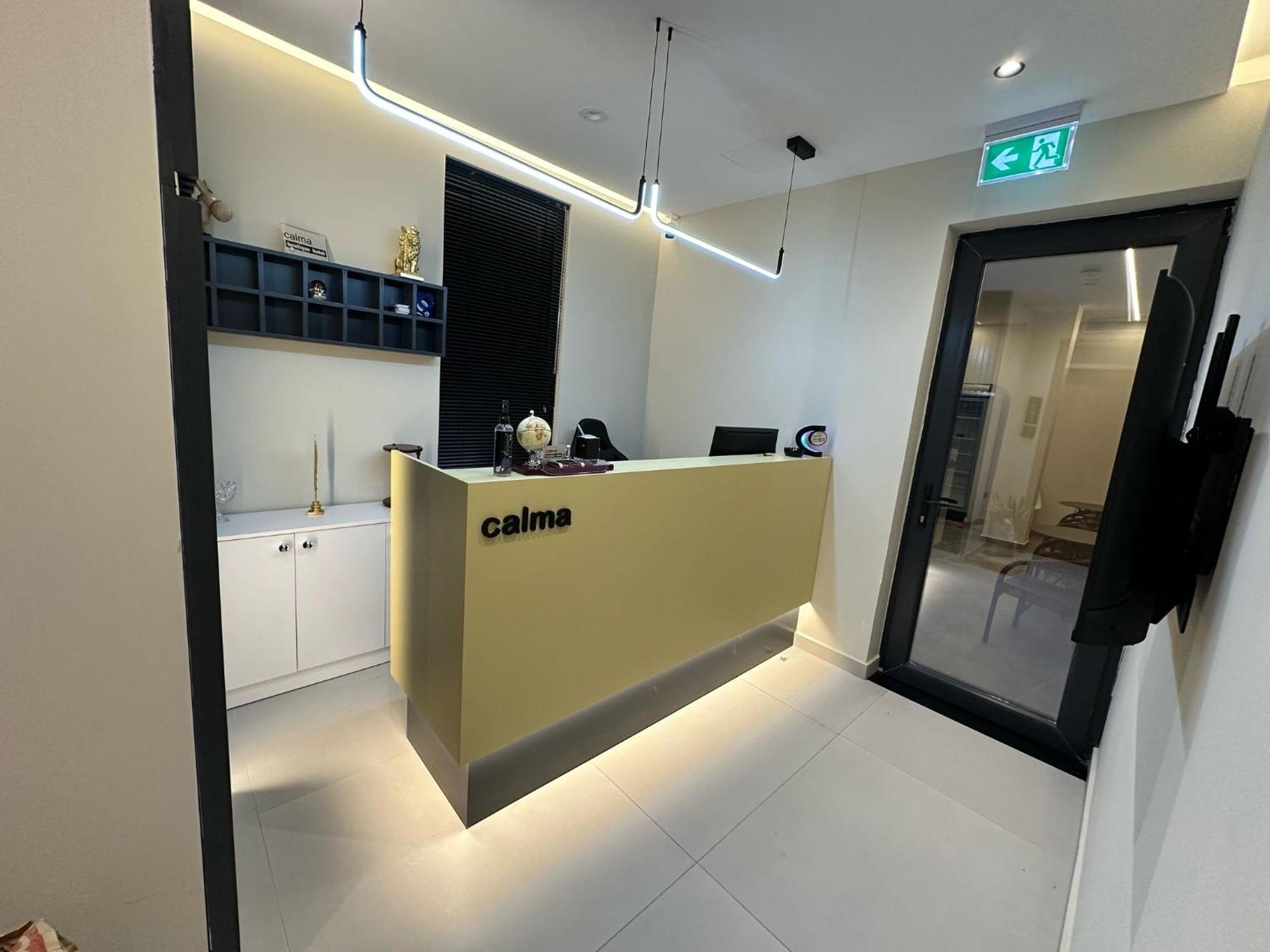 Calma Boutique Hotel Vlore Bagian luar foto